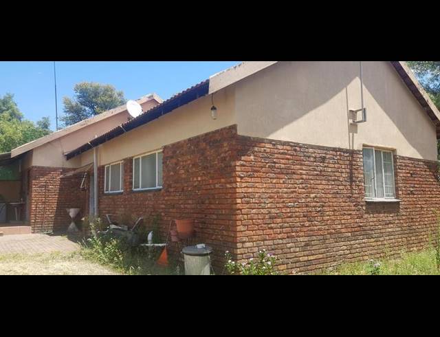 FARM FOR SALE IN VASFONTEIN AH